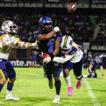 CAUDILLOS RECIBE A GALLOS NEGROS CON INVITADO DE LUJO